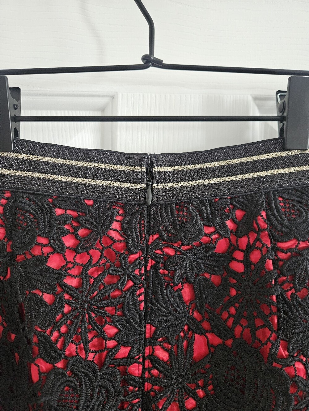 NWOT RSVP By Talbots Petite Crochet Lace Sheath Midi Pencil Skirt - Picture 10 of 11